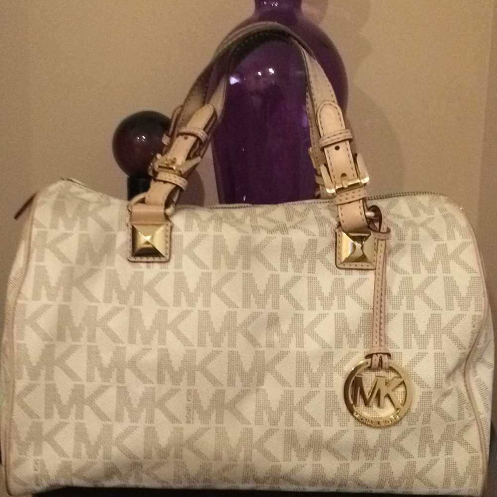 Michael Kors Grayson Large Satchel